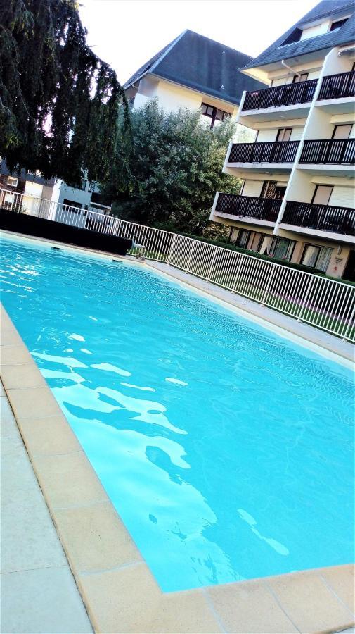 Refait A Neuf Avec Piscine Sur Trouville-sur-Mer