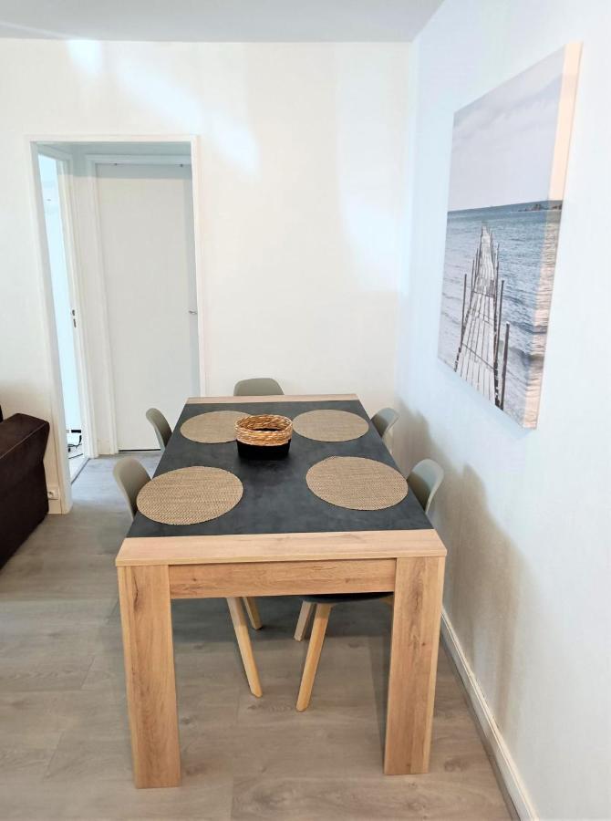 Apartment Refait A Neuf Avec Piscine Sur